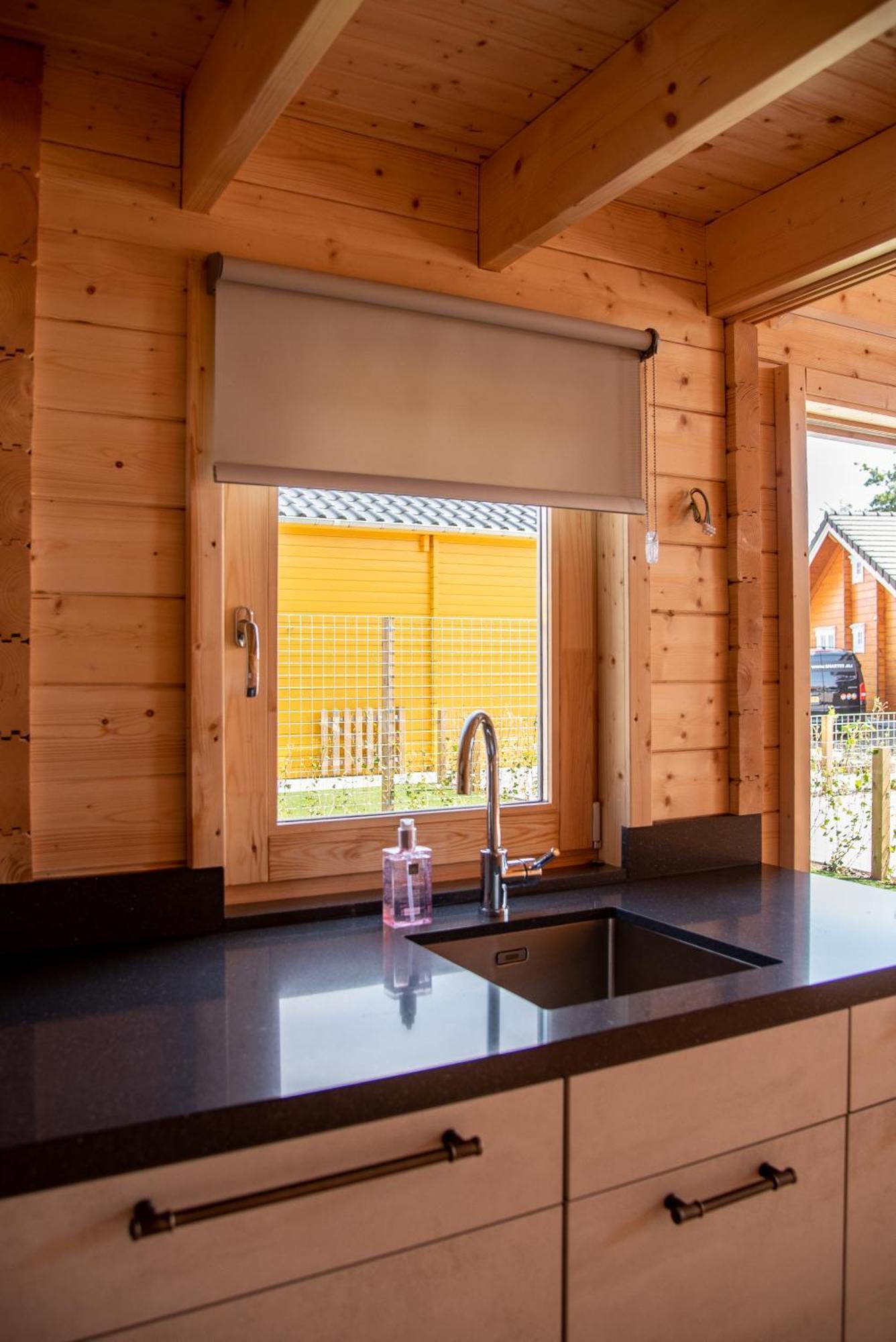 Luxe Chalets In Zeeland Aan De Kust 신트 아날란트 외부 사진