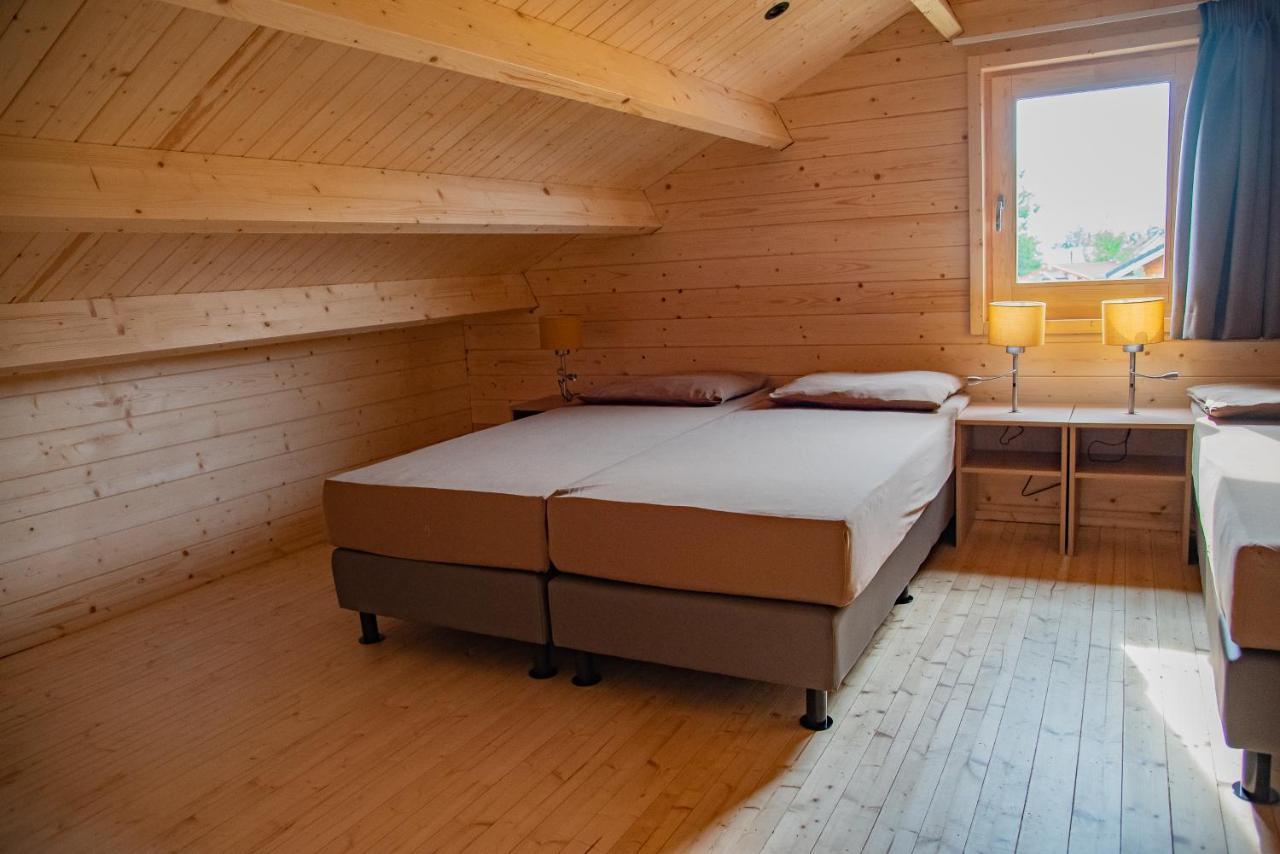 Luxe Chalets In Zeeland Aan De Kust 신트 아날란트 외부 사진